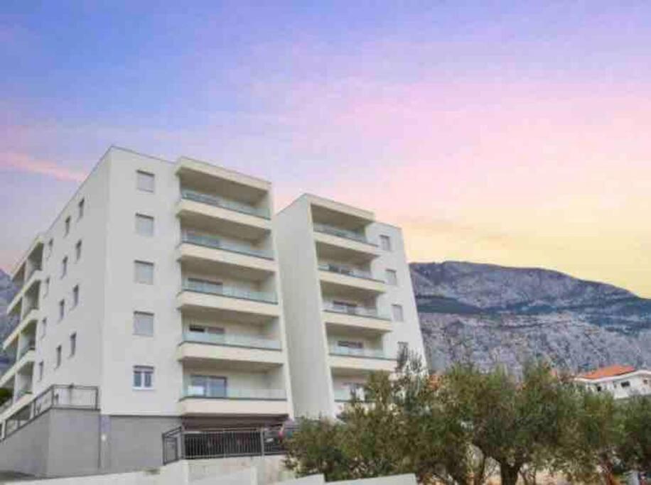Sunrise Makarska Lägenhet Exteriör bild